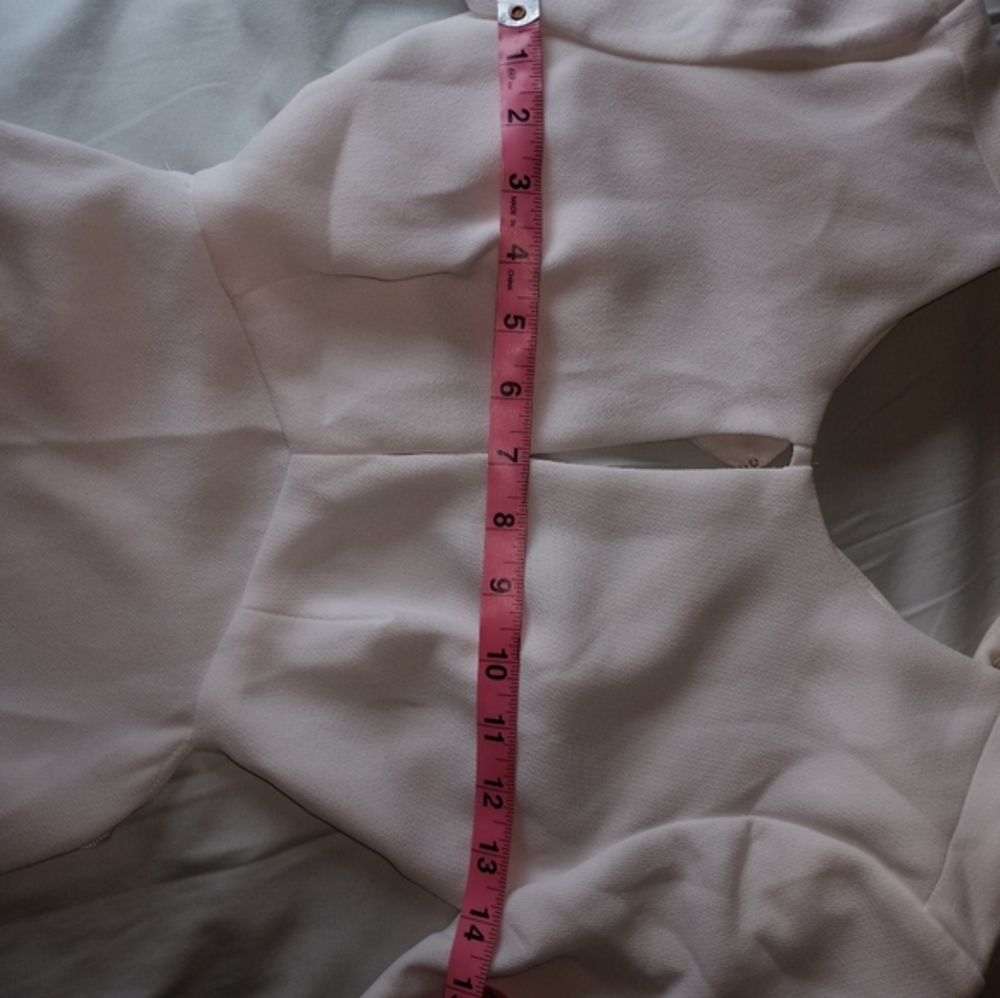 Size 2 BCBGeneration Backless Dress - Picture 4 of 4